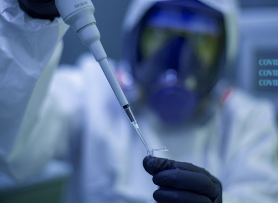 В России к выходу в гражданский оборот готовится 5-я вакцина от коронавируса "ЭпиВакКорона-Н"