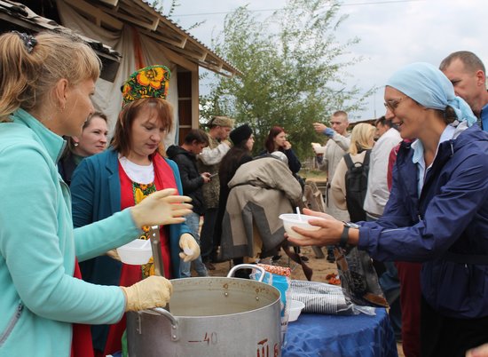 В Волжском прошел фестиваль православия и казачьей культуры