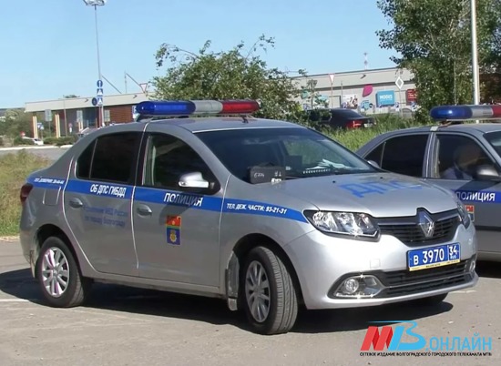 Волгоградским водителям грозит штраф за дополнительные динамики в машине