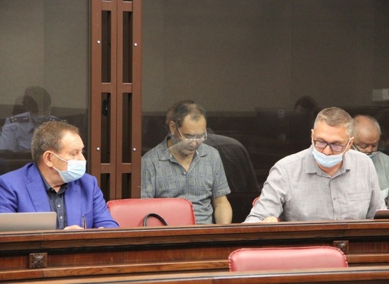 Суд продолжает рассмотрение дела о теракте с участием экс-главы СК из Волгограда