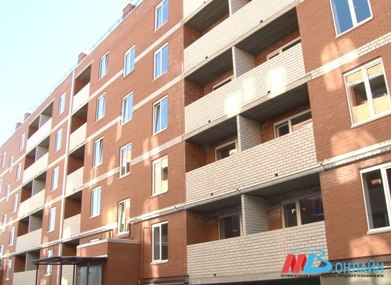 Переселенцы из аварийного жилья в Волгограде осмотрели свои будущие квартиры