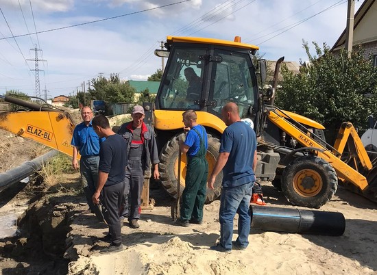 Пять тысяч жителей Волгоградской области остались без воды из-за порыва трубы