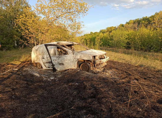 Житель Урюпинского района написал заявление об угоне сгоревшей служебной машины