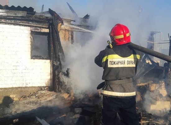 Пожар в частном доме унес жизнь одного человека под Волгоградом