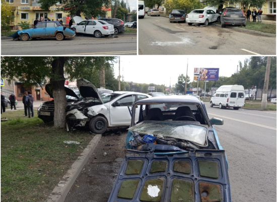 Шестилетний ребенок и двое взрослых пострадали в тройном ДТП в Волгограде