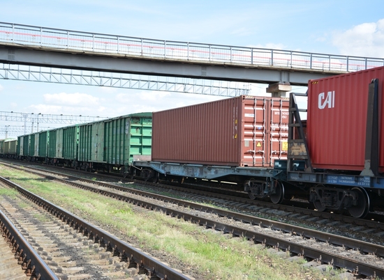 Погрузка на железной дороге в Волгоградской области составила более 10,8 млн тонн за 9 месяцев