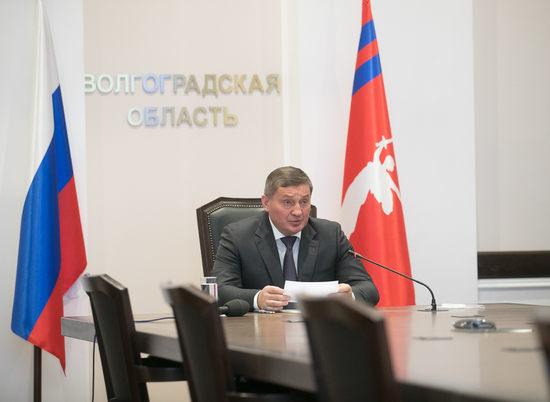 Губернатор Бочаров совершает рабочую поездку в Киквидзенский район