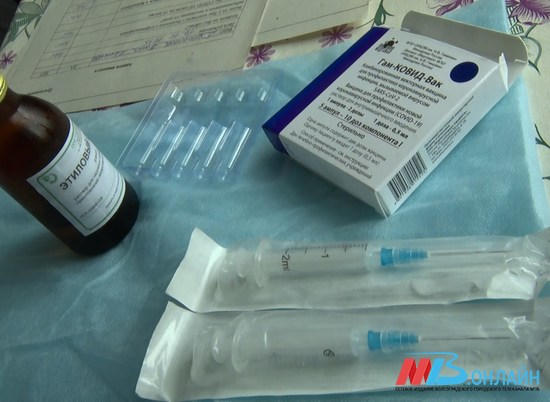 В Волгоградской области начали давать по 2 выходных для вакцинации