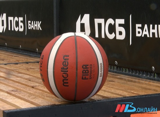Раньше о таком только мечтали: Промсвязьбанк открыл в Волгограде центр уличного баскетбола международного класса