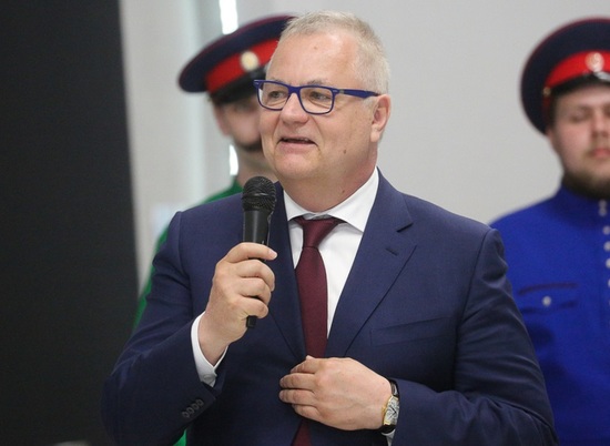 Уволен глава комитета по делам национальностей и казачества Волгоградской области