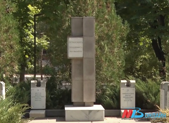 В Волгоградской области отреставрируют 52 памятника, посвященных Великой Отечественной войне