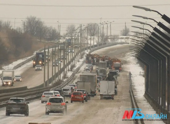 МЧС Волгоградской области предупреждает о сильном ветре и снегопаде