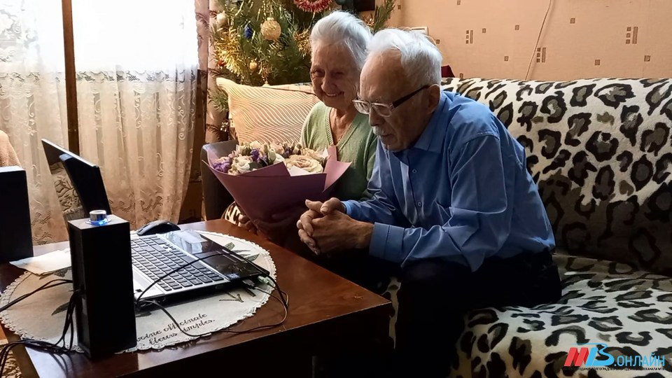 Супруги Руслана и Ромуальд Яворские из Волгограда отметили 65-летие совместной жизни