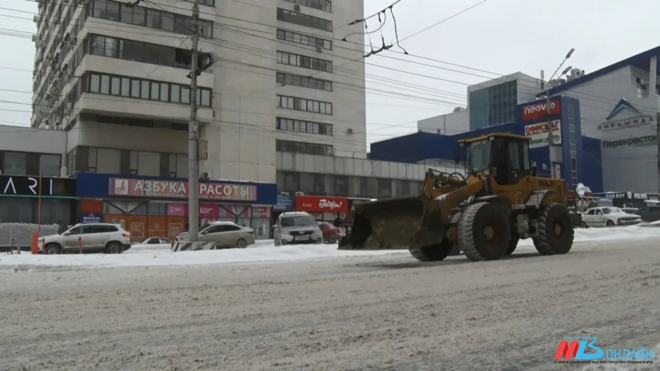 В  Волгограде будут эвакуировать мешающие уборке снега автомобили