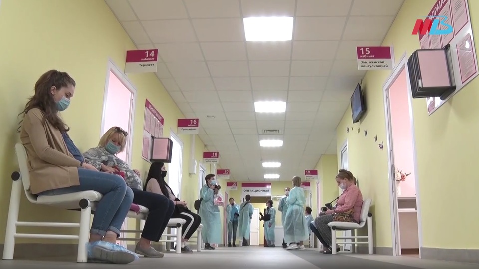Бочаров предложил не требовать больничные листы в первые 3 дня болезни