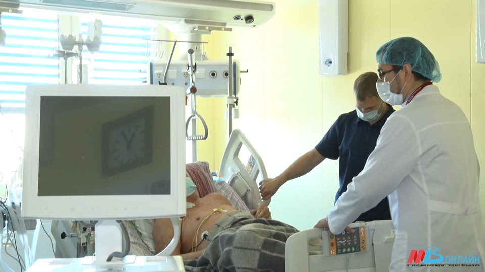 Волгоградские врачи в центре Шумакова провели 4 операции по пересадке печени