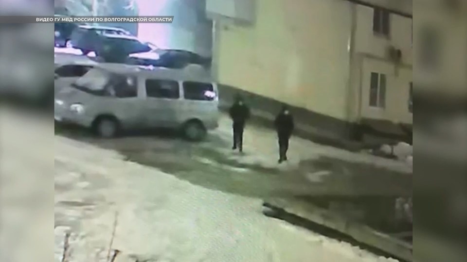 Два жителя Волгограда совершили 15 краж из автомобилей
