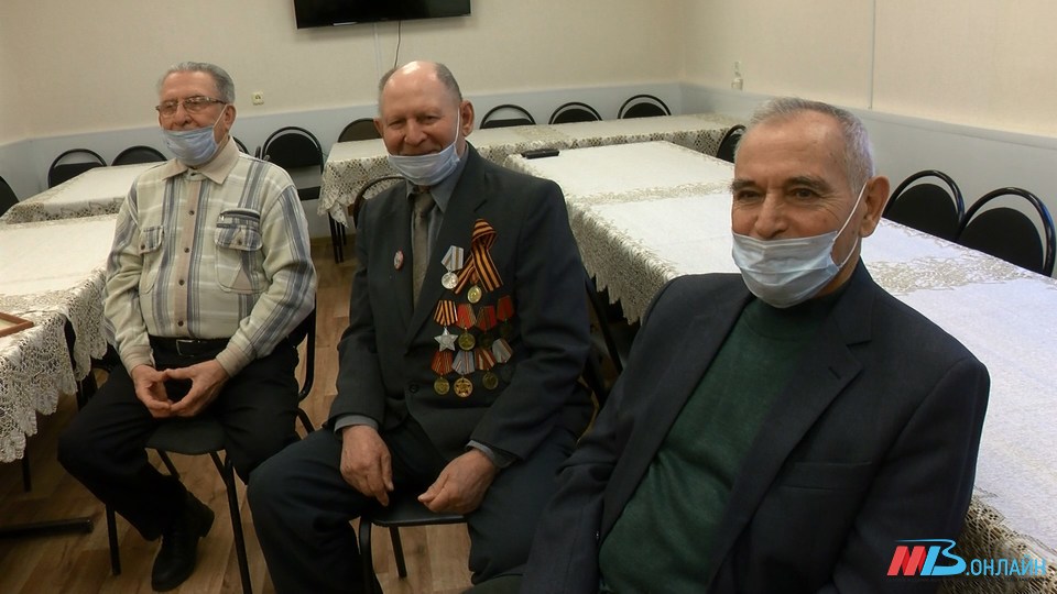 Ветераны Тракторозаводского района Волгограда отметили 35-летие организации