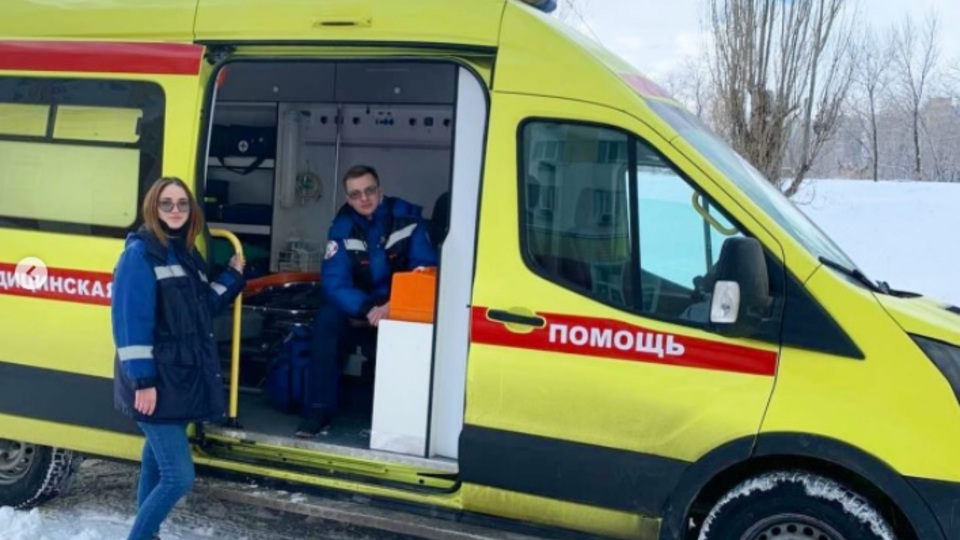Волгоградские врачи спасли двухлетнего малыша, подавившегося семечкой