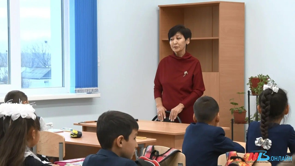Школы в Волгограде и области продолжают работать в обычном режиме