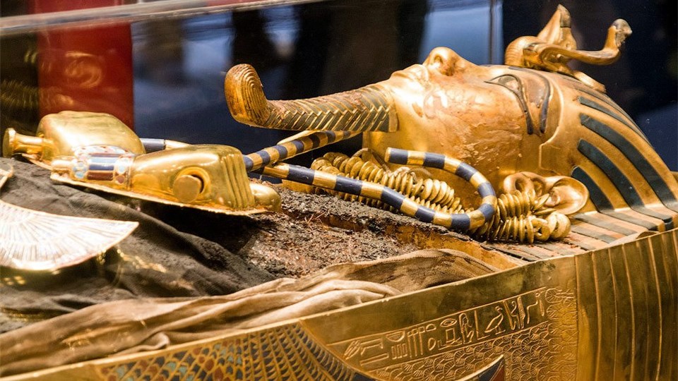Японские учёные раскрыли тайну «космического» кинжала Тутанхамона