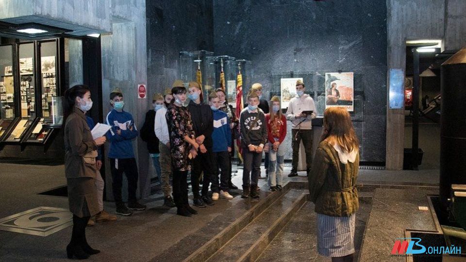 Волгоградские волонтёры стали актёрами военно-исторического квеста