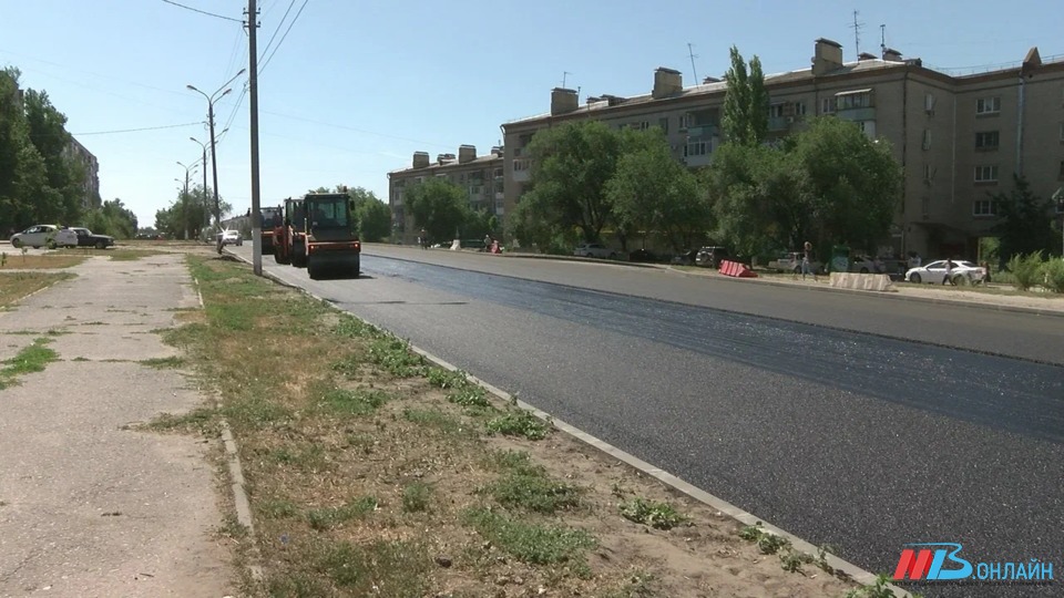 Дороги к социальным объектам в Волгоградской области отремонтируют по нацпроекту