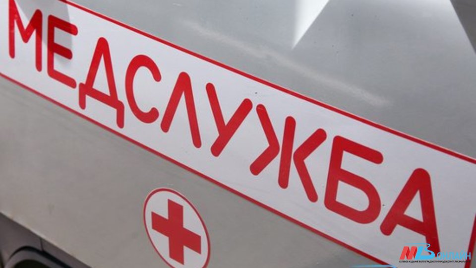 В Волгоградской области после сноса элеватора пострадал мужчина