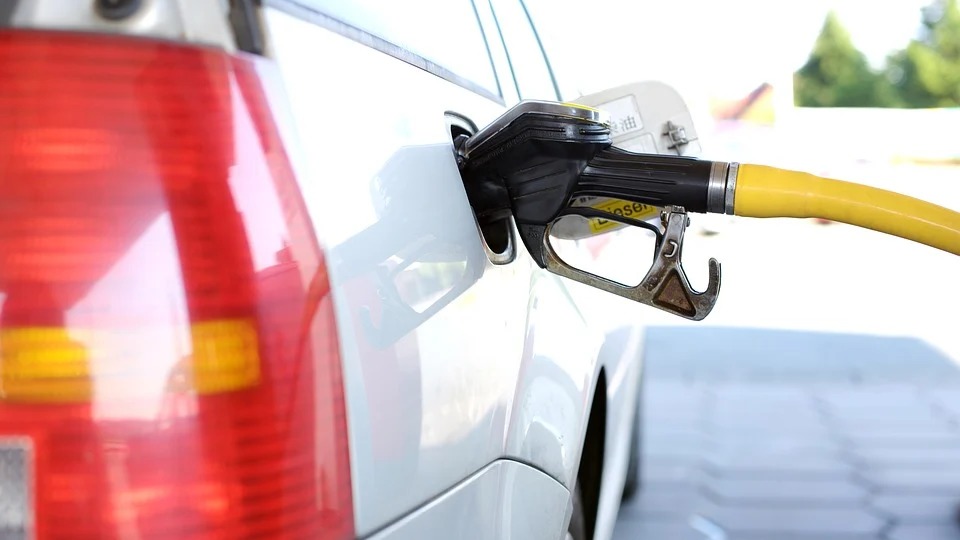 В Волгоградской области немного снизилась стоимость бензина