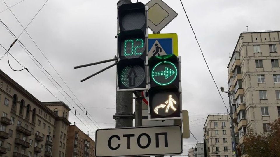 В Волгограде светофоры дополнят новой секцией для пешеходов