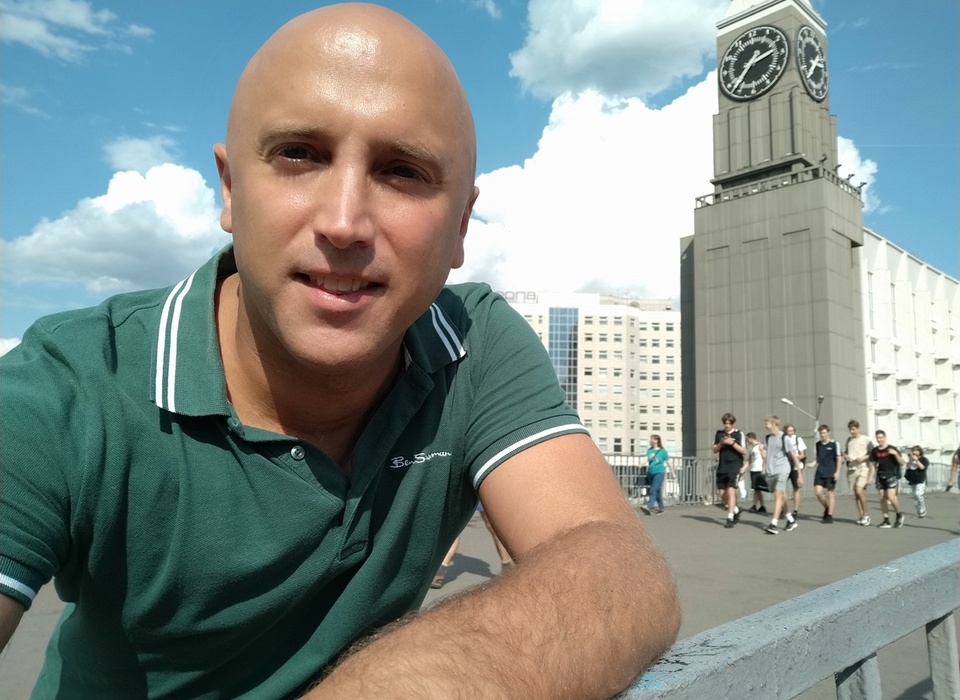 Британский журналист заехал в Волгоград по пути в Мариуполь