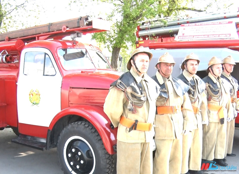 В Волгограде проходят 21-е межрегиональные соревнования по пожарно-спасательному спорту