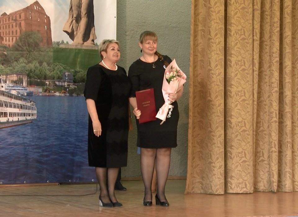 Волгоградские медсёстры получили грамоты и благодарственные письма Волгоградской областной Думы