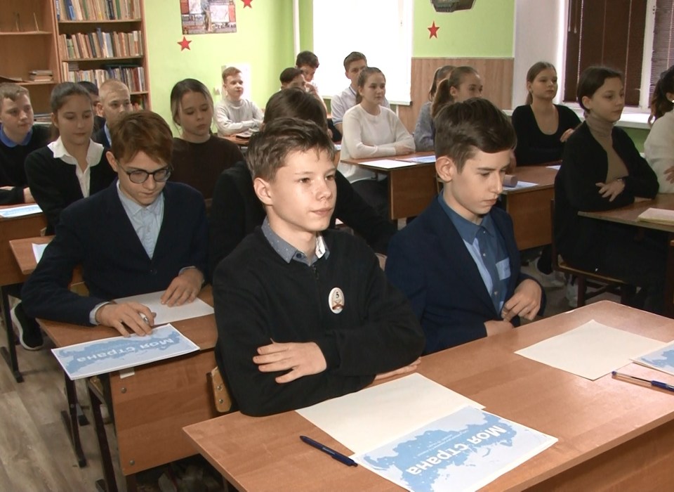 Волгоградские девятиклассники приступили к сдаче экзаменов