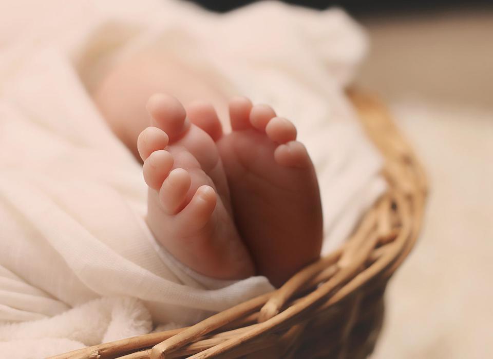 Какую выплату заплатят при рождении первого и второго ребенка в Волгоградской области