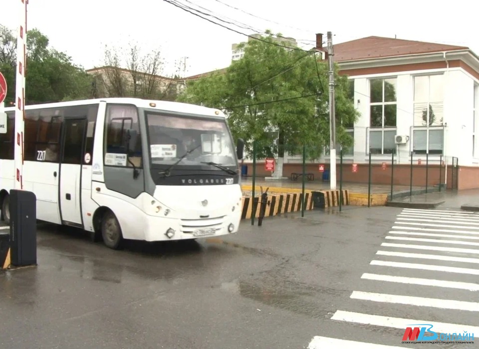 В Волгограде увеличили число рейсов дачного автобуса