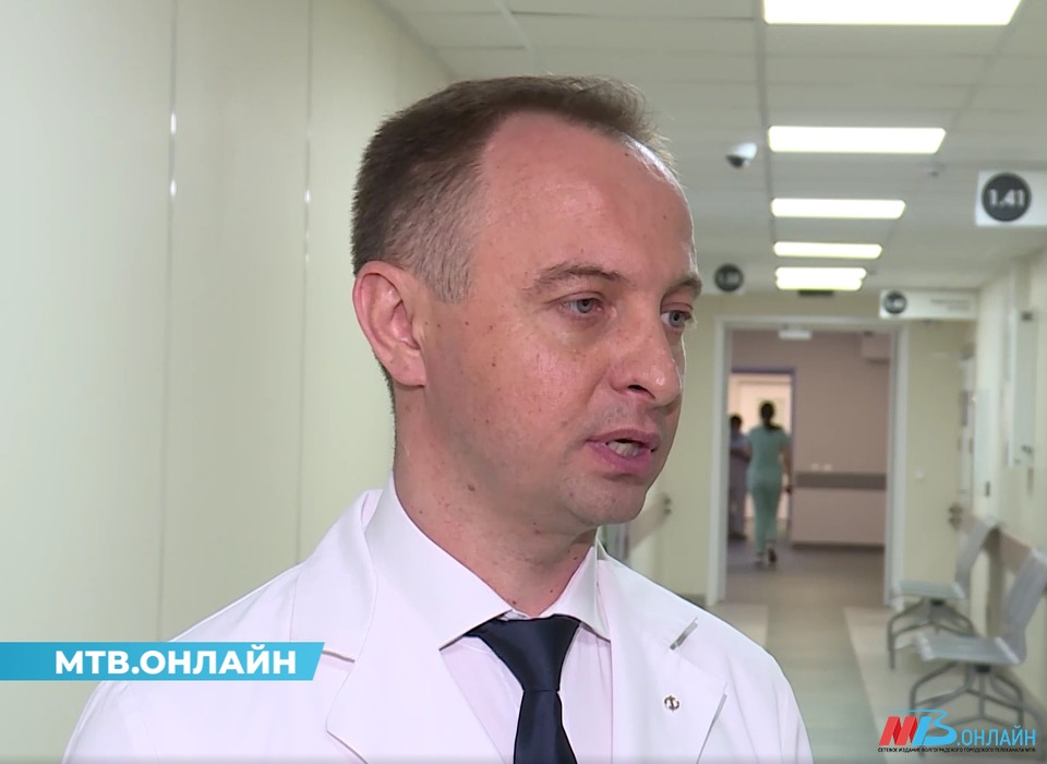 Главврач волжской больницы Роман Морозов освобожден от занимаемой должности