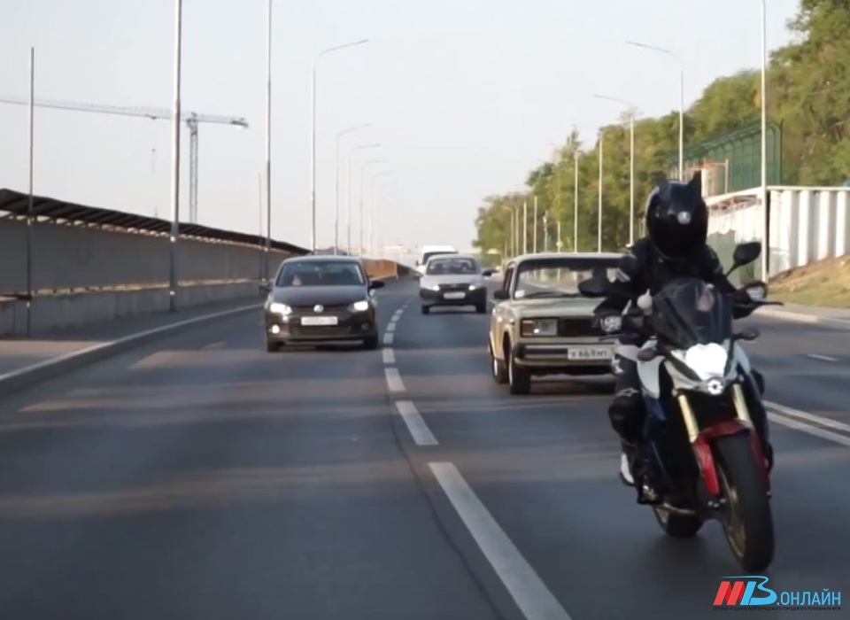 В Волгограде обсудили безопасность автомобилистов и мотоциклистов на дорогах