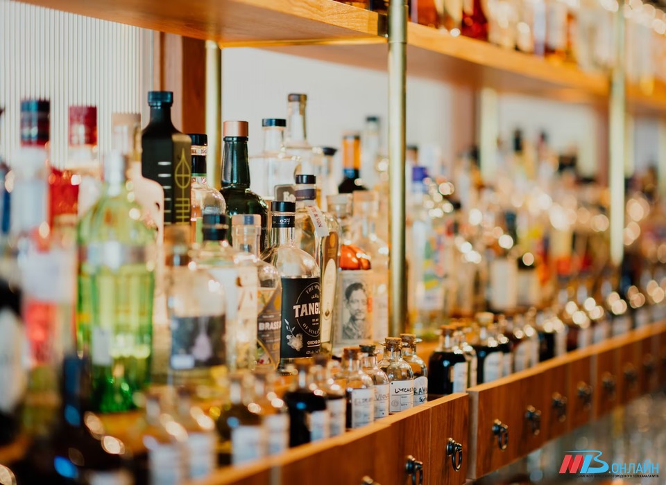 В Волгоградской области запретят розничную продажу алкоголя 25 и 27 июня