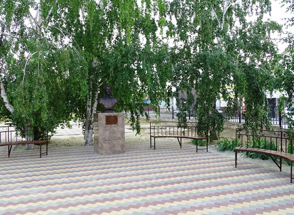 В Волгоградской области «Шукшинский дворик» пополнился новым объектом