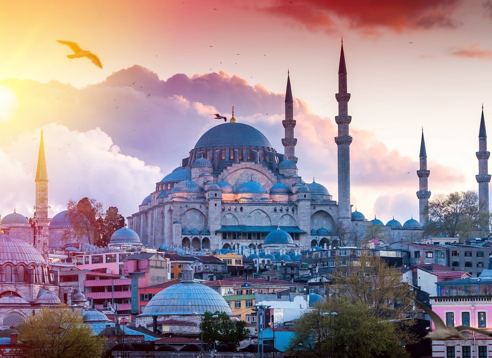 В АТОР назвали стартовую цену недельного отдыха в Стамбуле для россиян