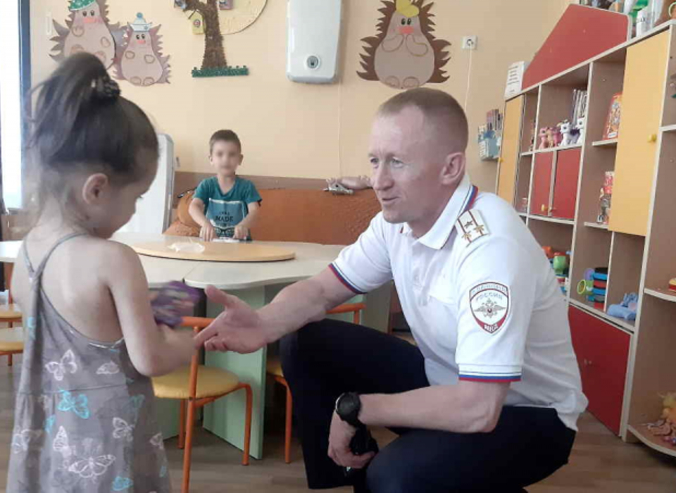 Полиция проверила реабилитационный центр Волгограда, откуда сбежали две девочки