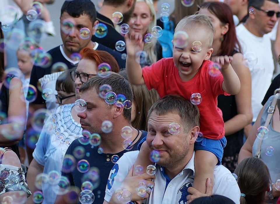 Волгоградцев приглашают на танцевальный опен-эйер и шоу мыльных пузырей