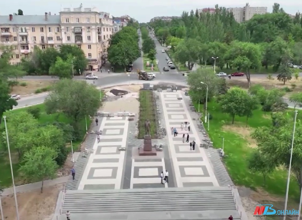 В Волгограде восстановили лестницу на улице Титова
