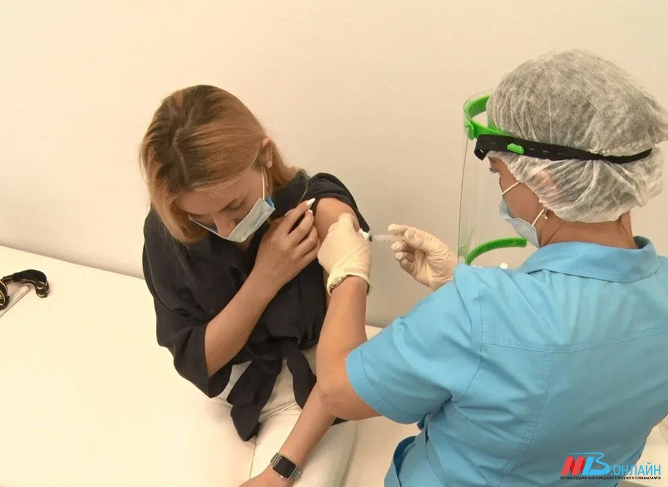 Волгоградские инфекционисты назвали 5 причин вакцинации от COVID-19 в августе