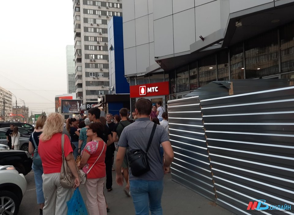 В Волгограде 19 августа эвакуировали ТЦ «Пирамида»
