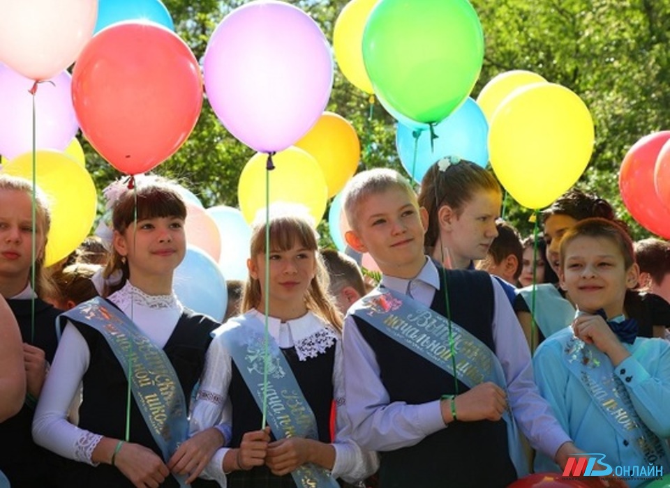 1 сентября полицейские Волгограда будут патрулировать школы с металлодетекторами