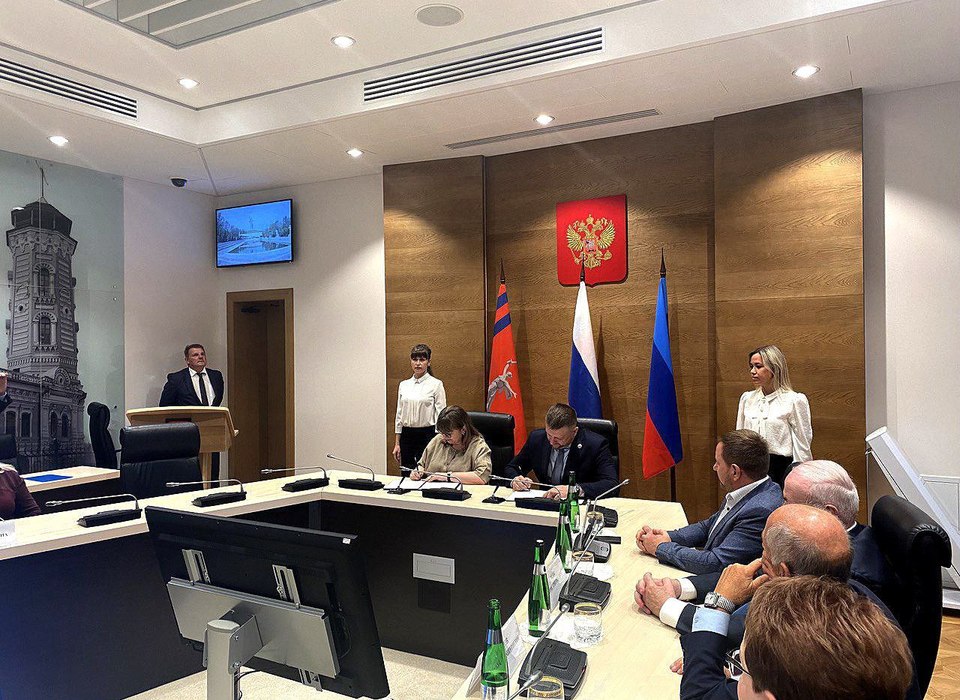 Общественные палаты ЛНР и Волгоградской области подписали соглашение