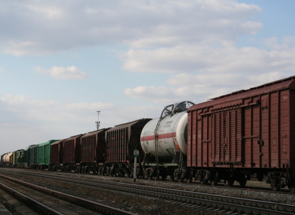 Погрузка на железной дороге в Волгоградской области выросла на 3,8 % в августе