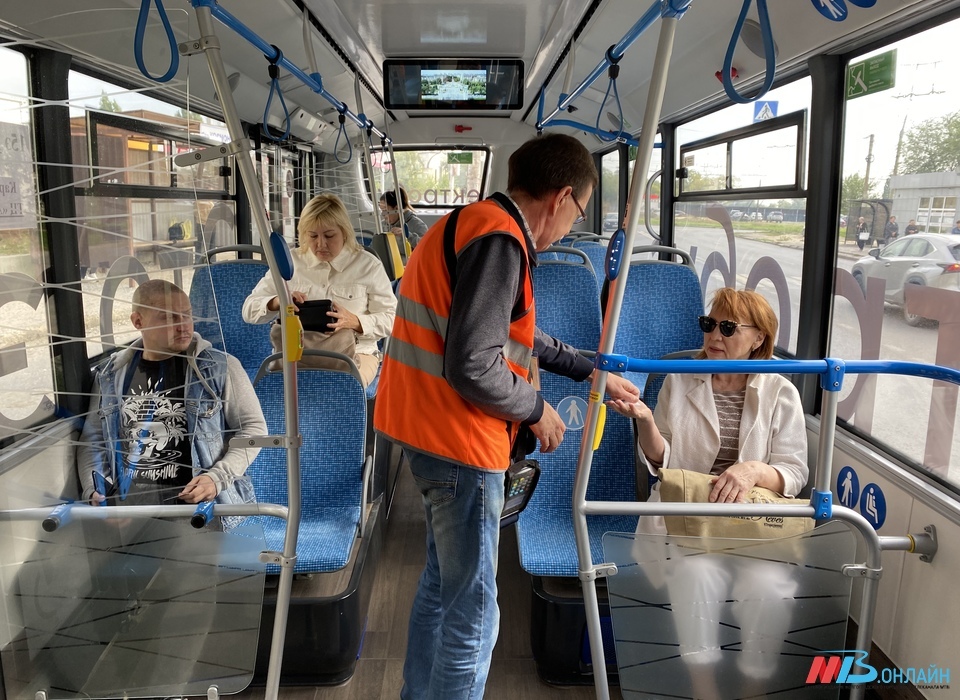 Работу электробуса в Волгограде продлили до 14 октября